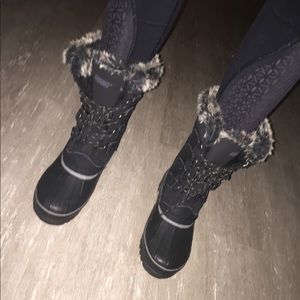 Khombu snow boots